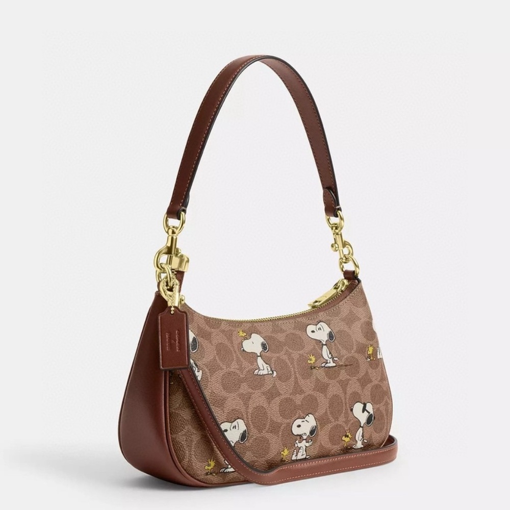 NWT!Coach X Peanuts Teri Shoulder Bag In Signature With Snoopy Print(CBJ88) - Picture 2 of 8